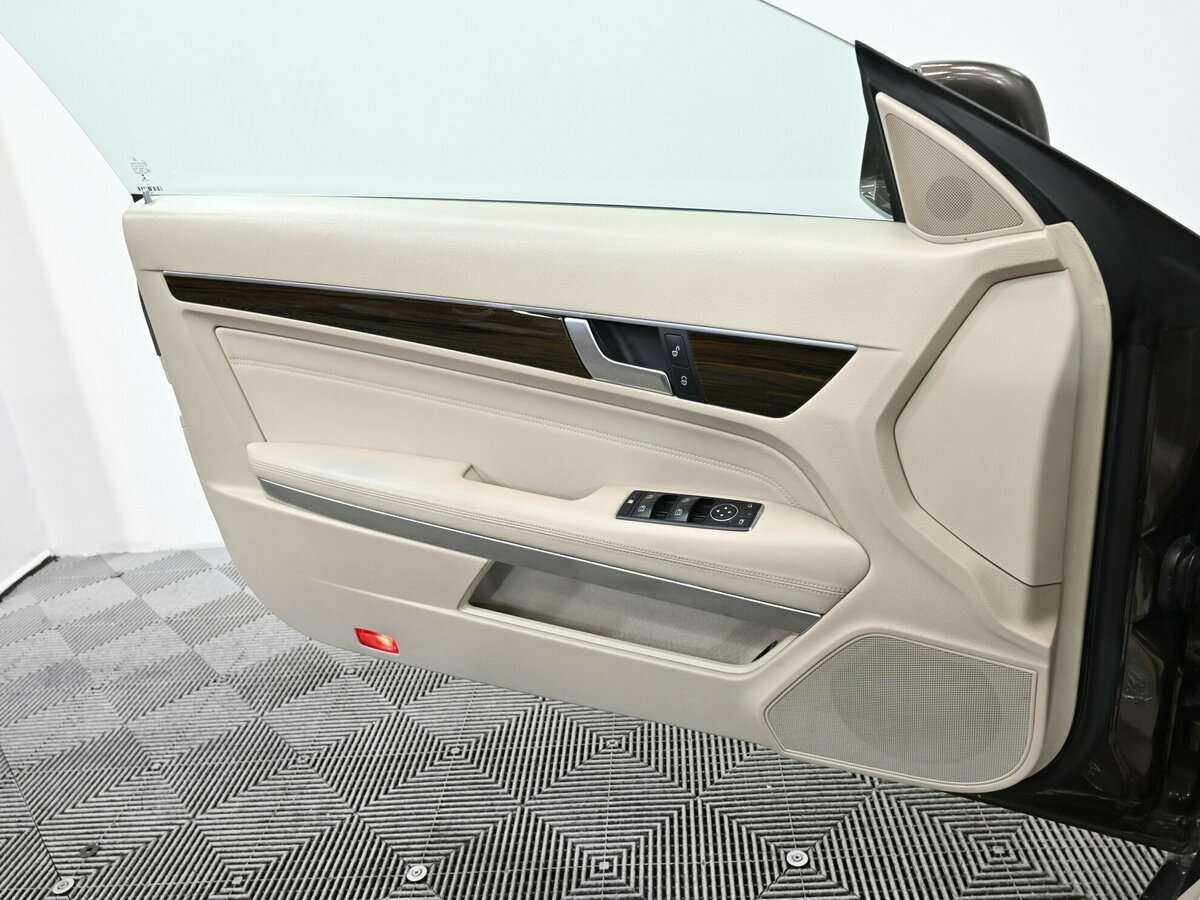 Mercedes-Benz E-Класс 2014
