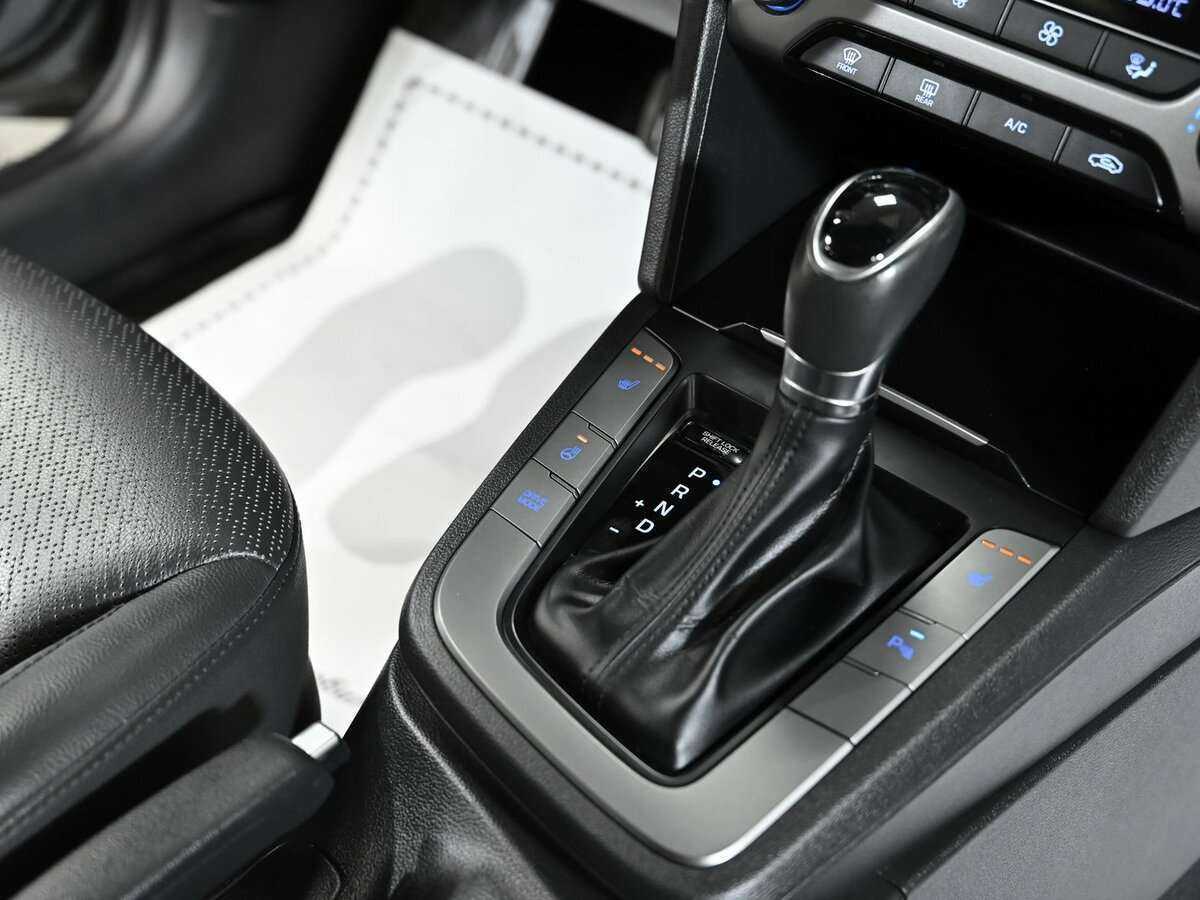 Hyundai Elantra 2018