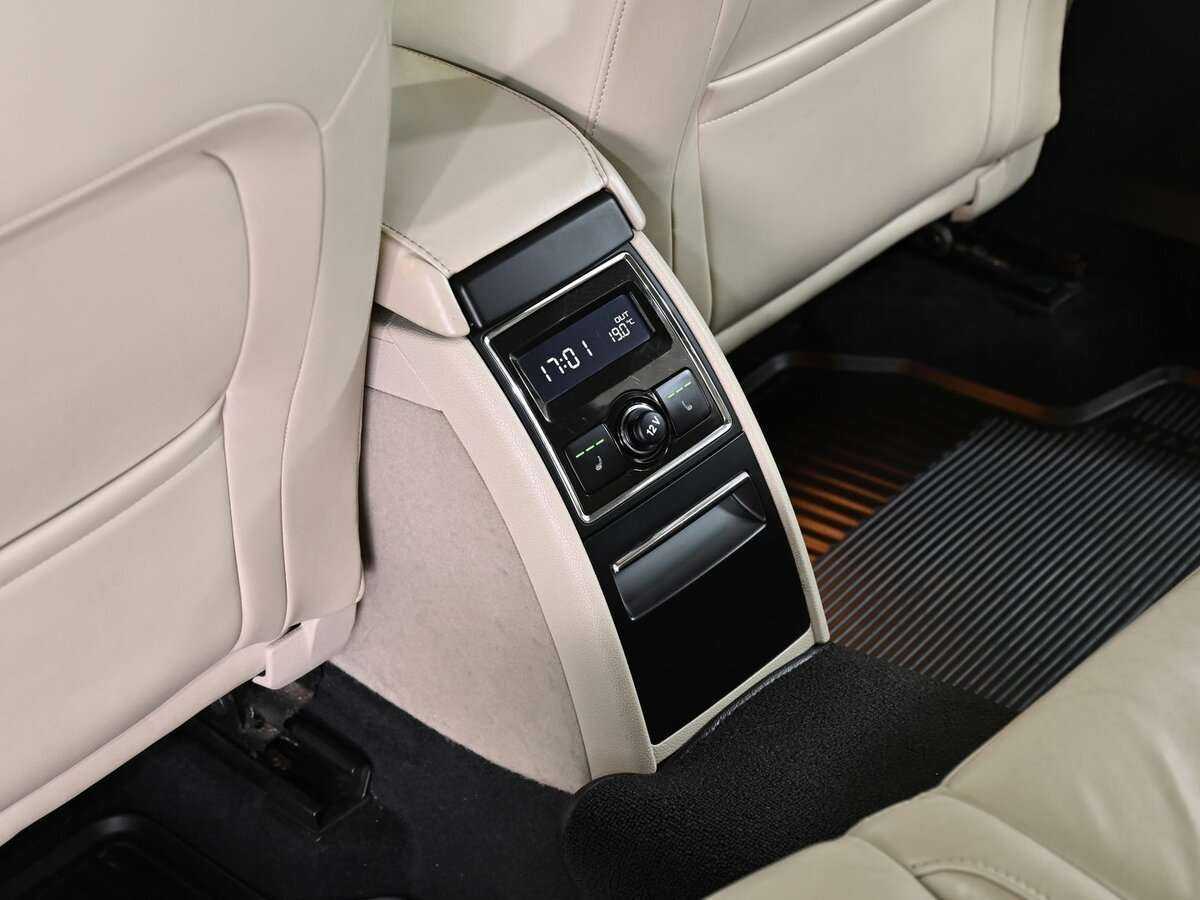 Skoda Superb 2013