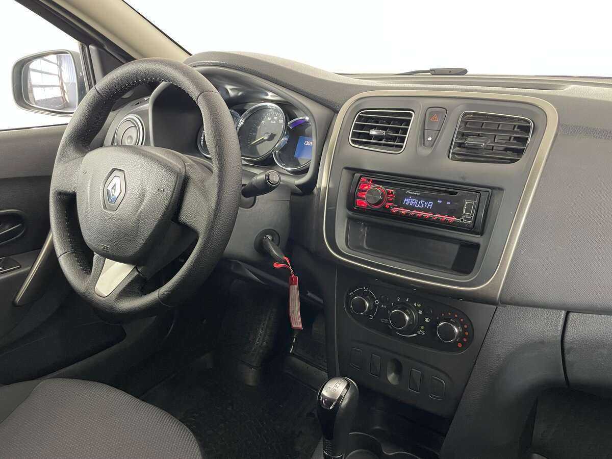 Renault Logan 2015