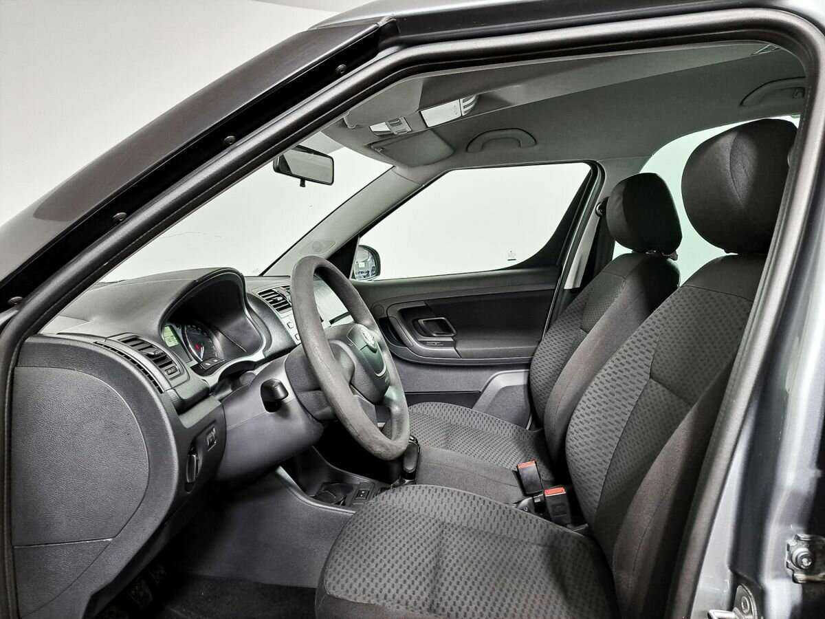 Skoda Roomster 2012