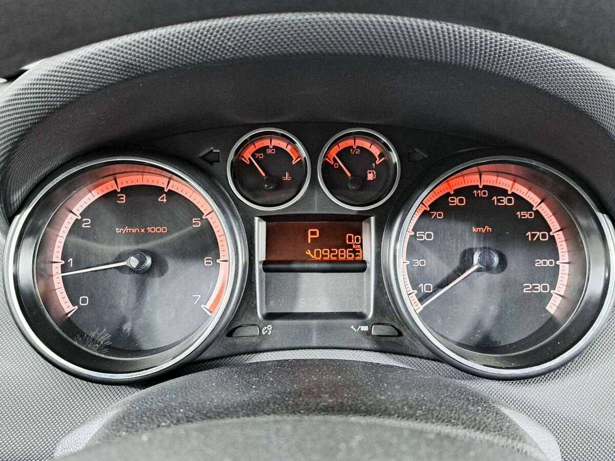 Peugeot 408 2013