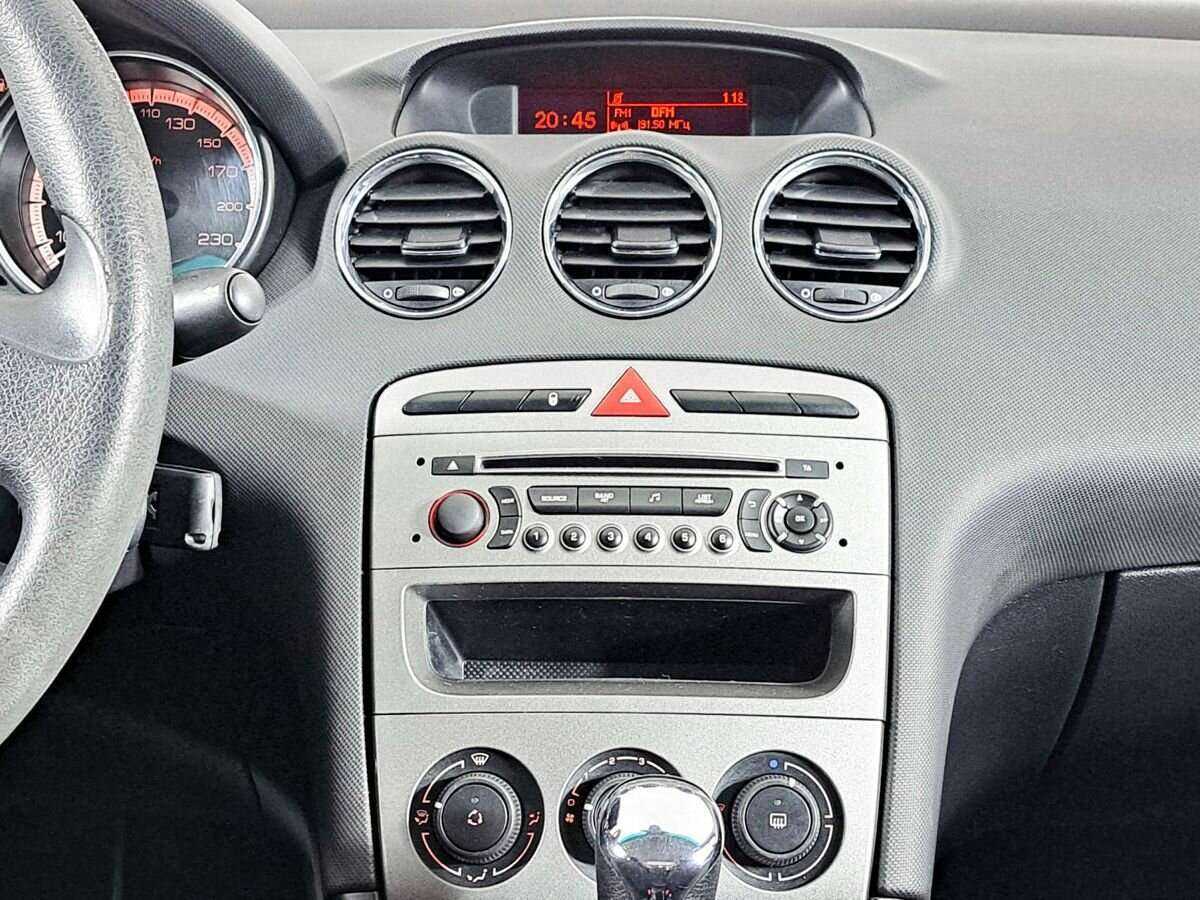 Peugeot 408 2013