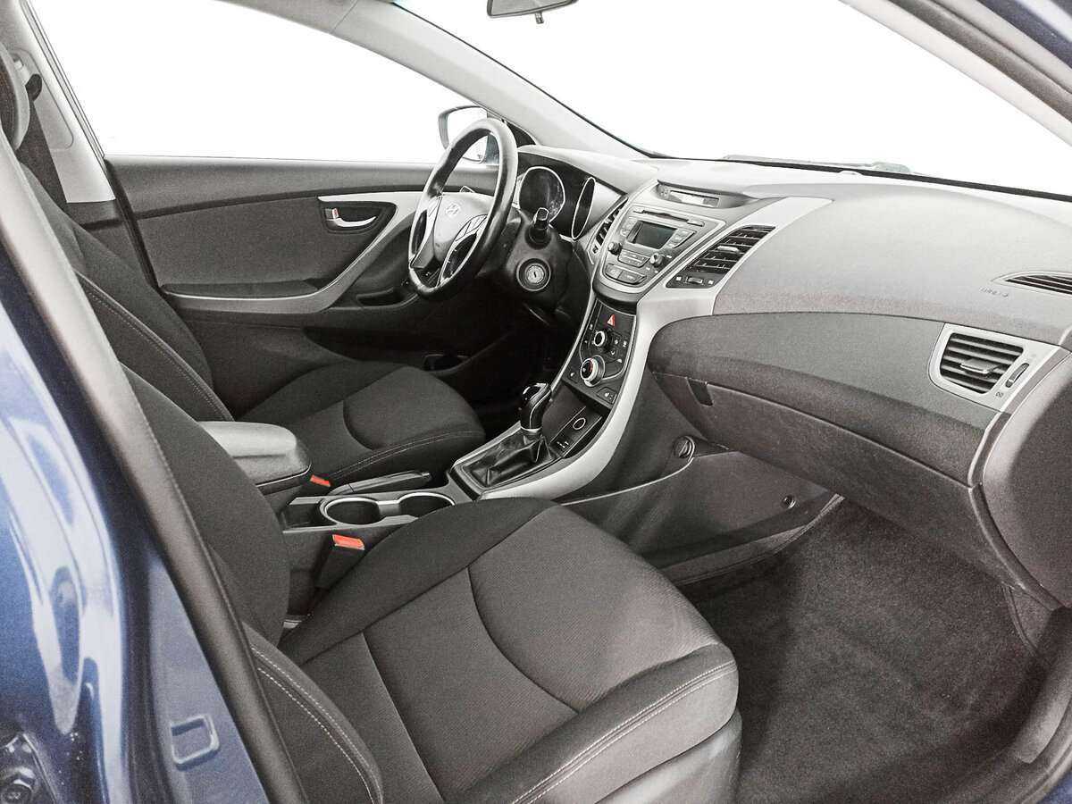 Hyundai Elantra 2015