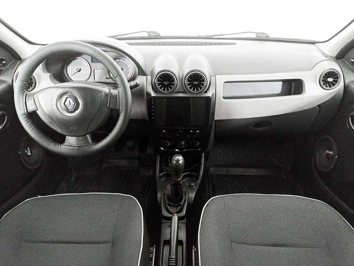 Renault Logan 2012