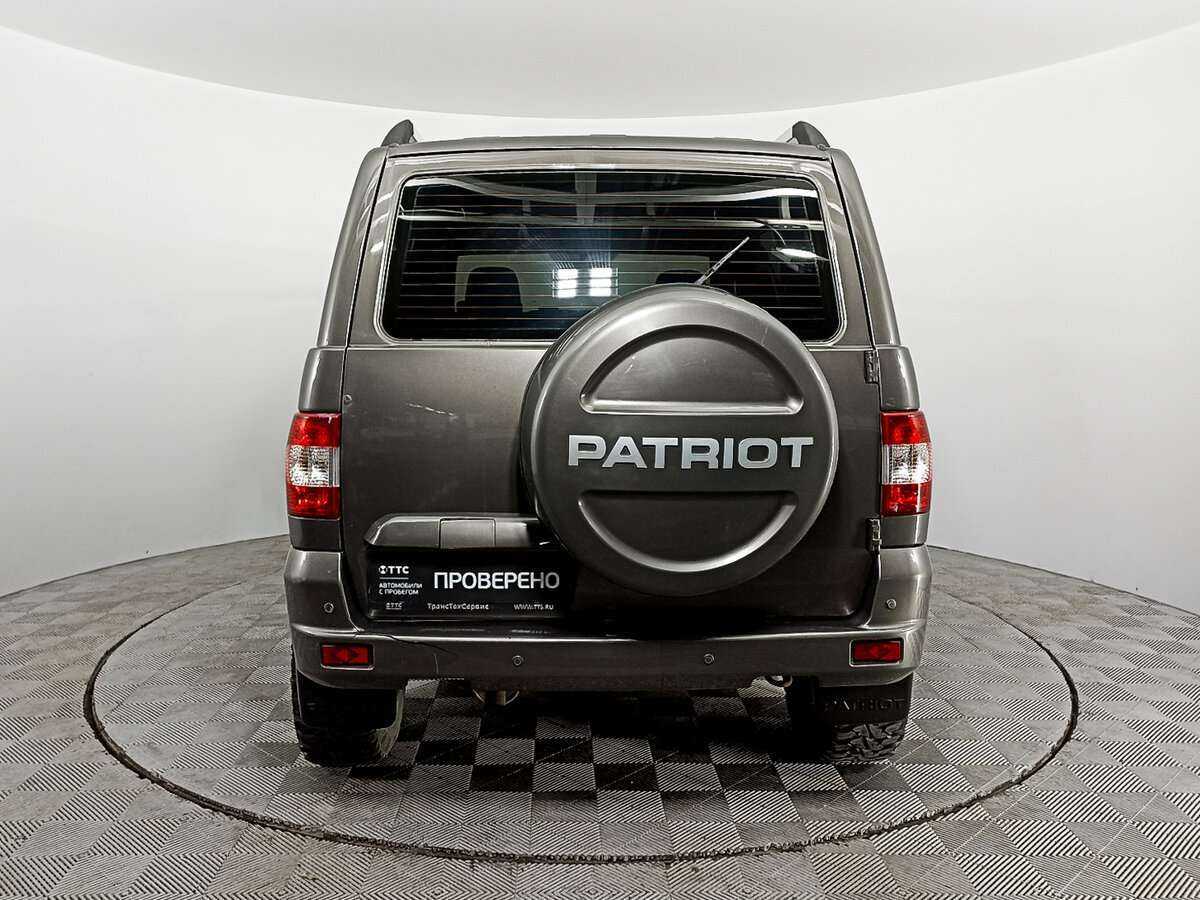 УАЗ Patriot