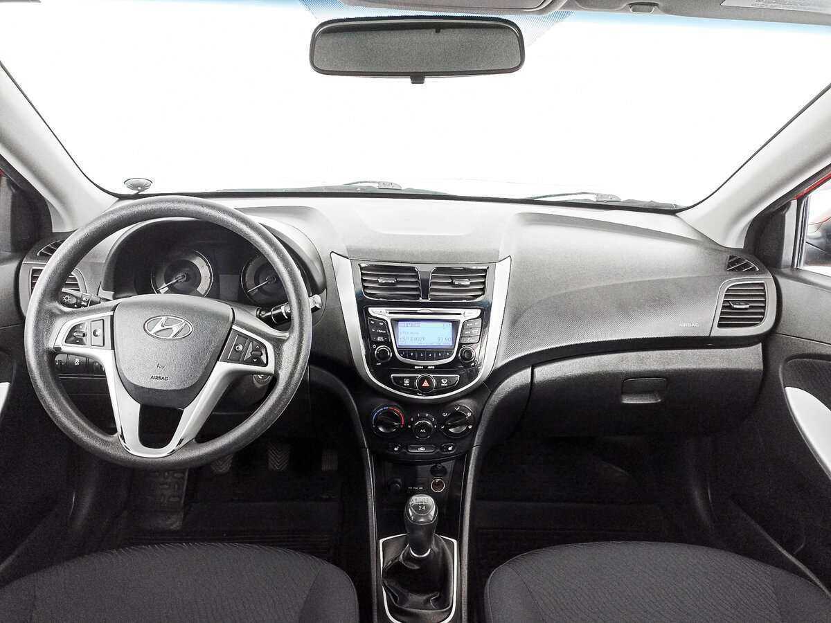 Hyundai Solaris 2012