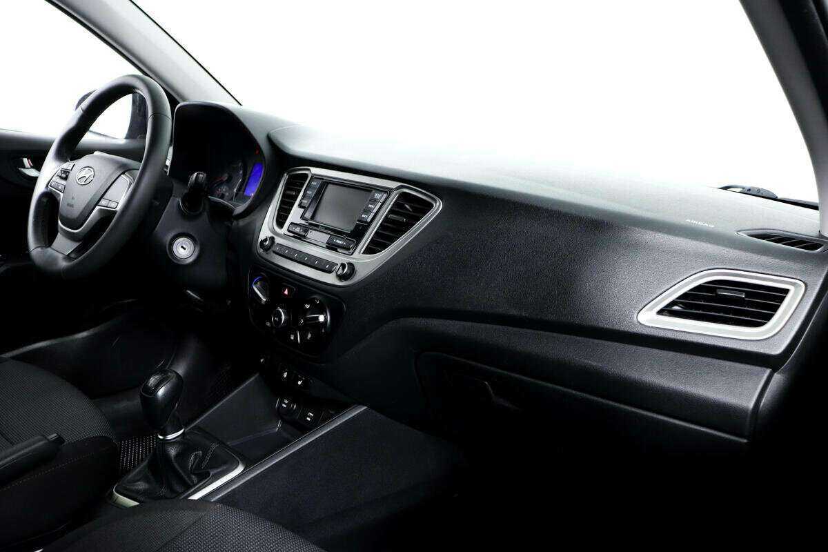 Hyundai Solaris 2021