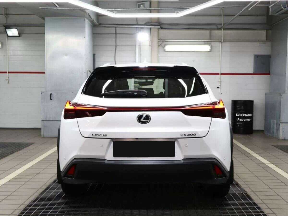 Lexus UX