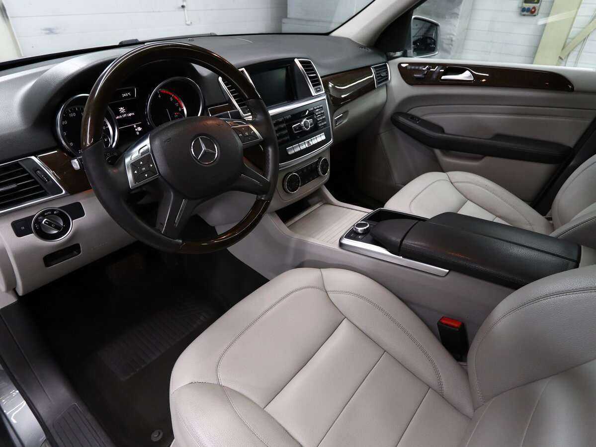 Mercedes-Benz M-Класс