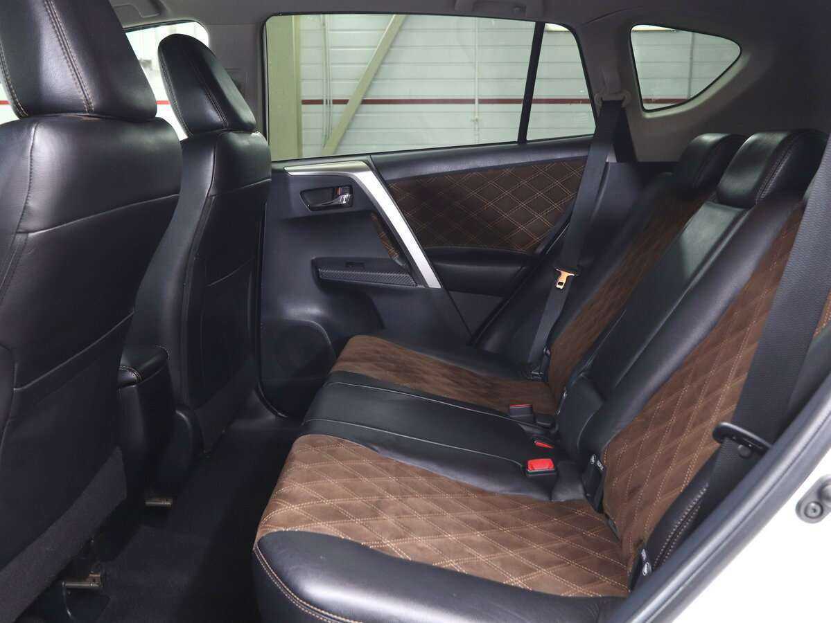 Toyota RAV4 2014