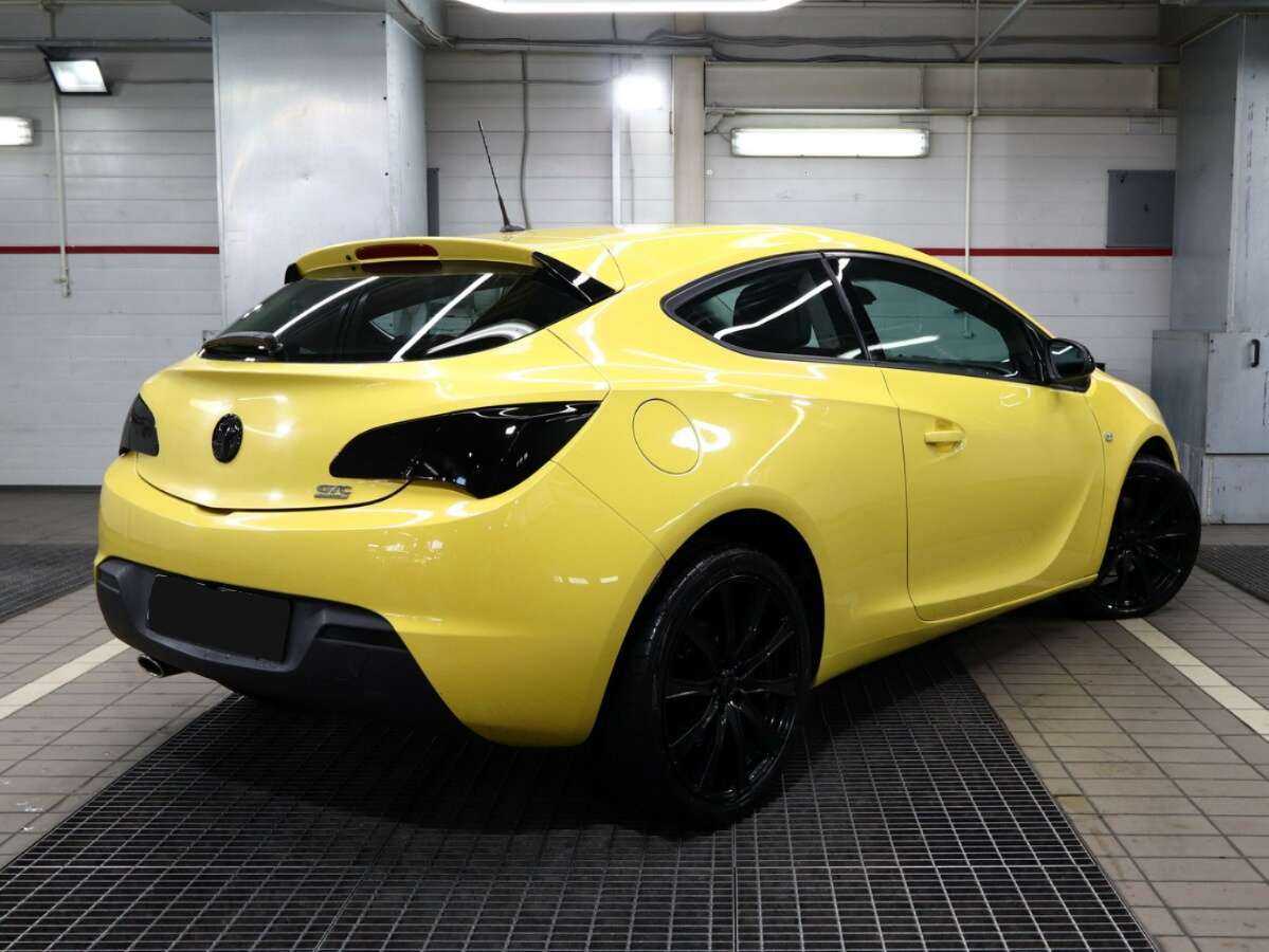 Opel Astra 2014