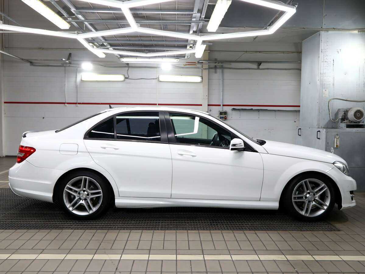 Mercedes-Benz C-Класс 2012