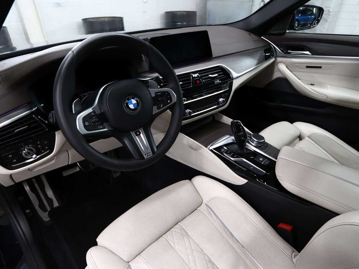 BMW 5 серии 2018
