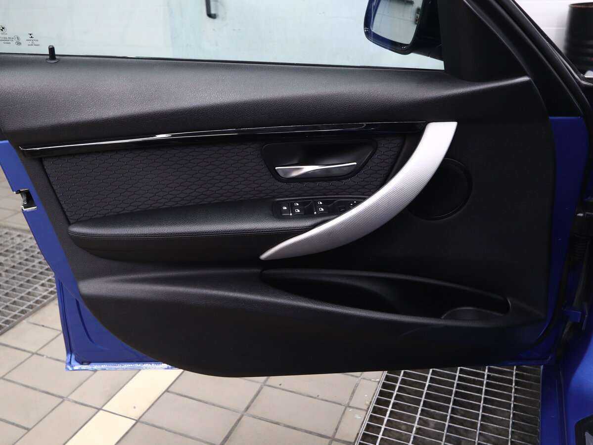 BMW 3 серии 2016