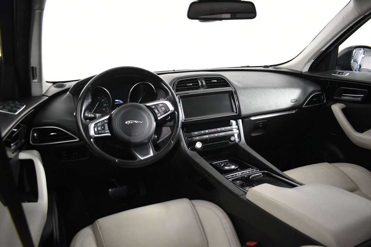 Jaguar F-Pace 2018