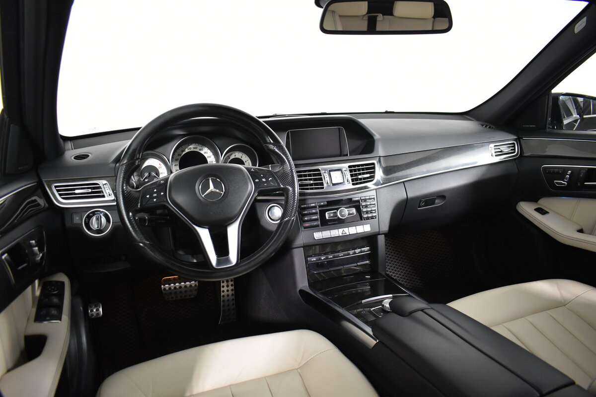 Mercedes-Benz E-Класс 2013