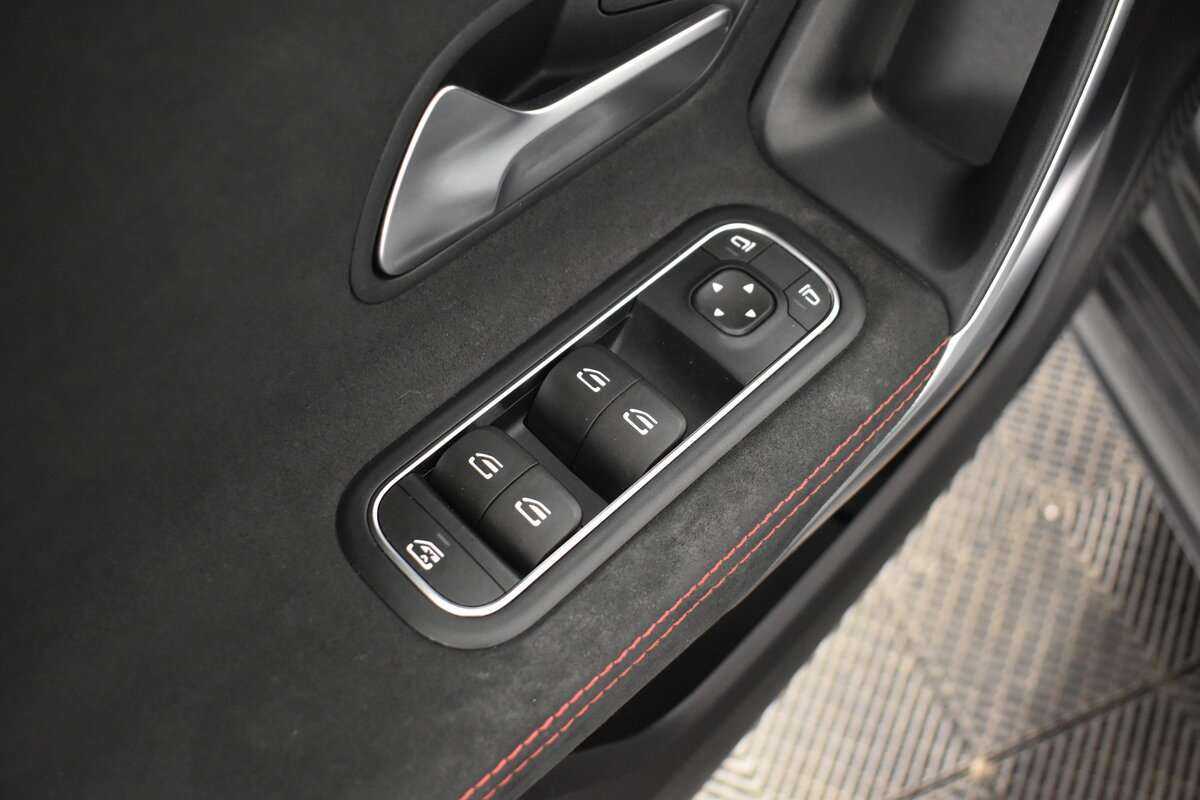 Mercedes-Benz A-Класс 2018