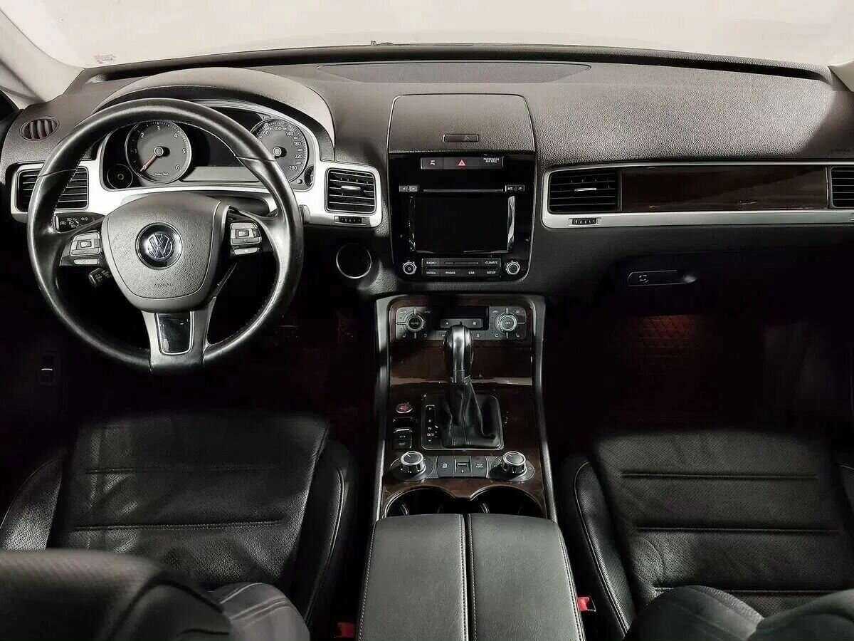 Volkswagen Touareg 2014