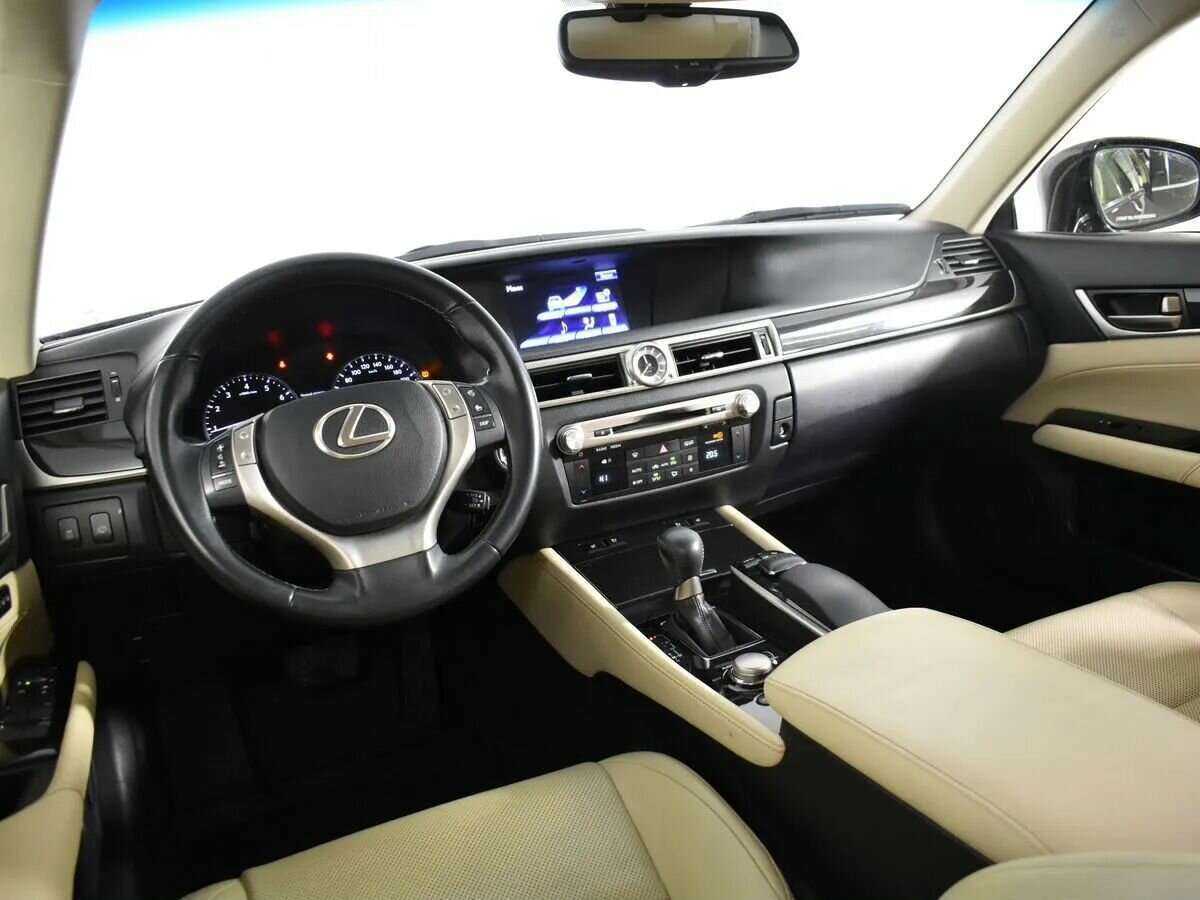 Lexus GS 2012