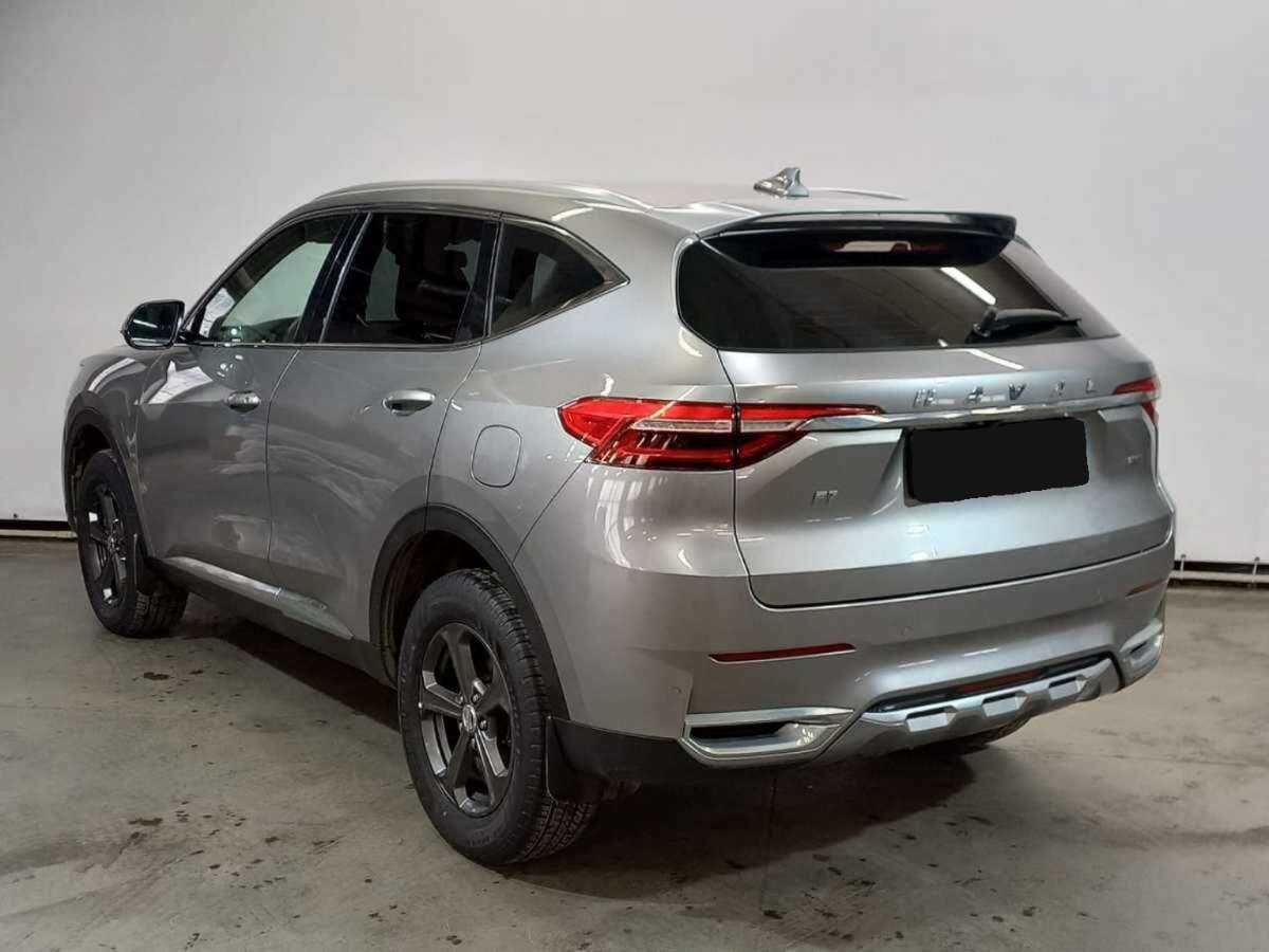 Haval F7