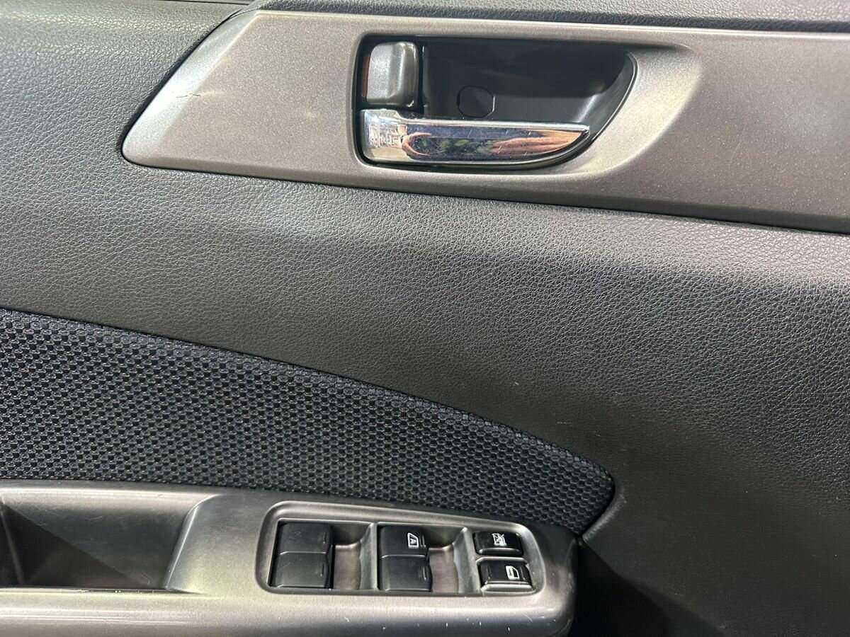 Subaru Forester 2011