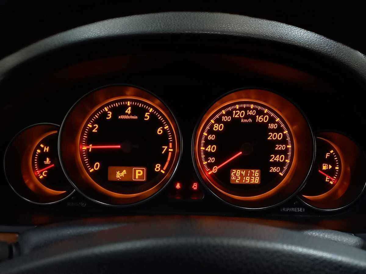 Infiniti M 2006