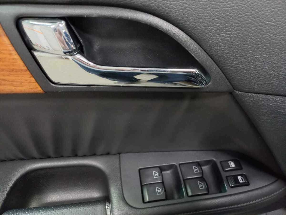 Infiniti M 2006