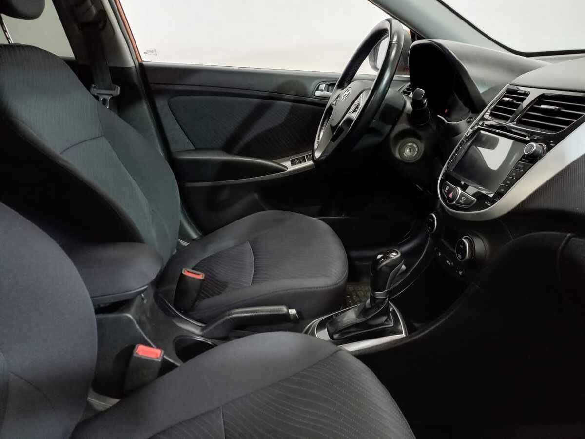 Hyundai Solaris 2016