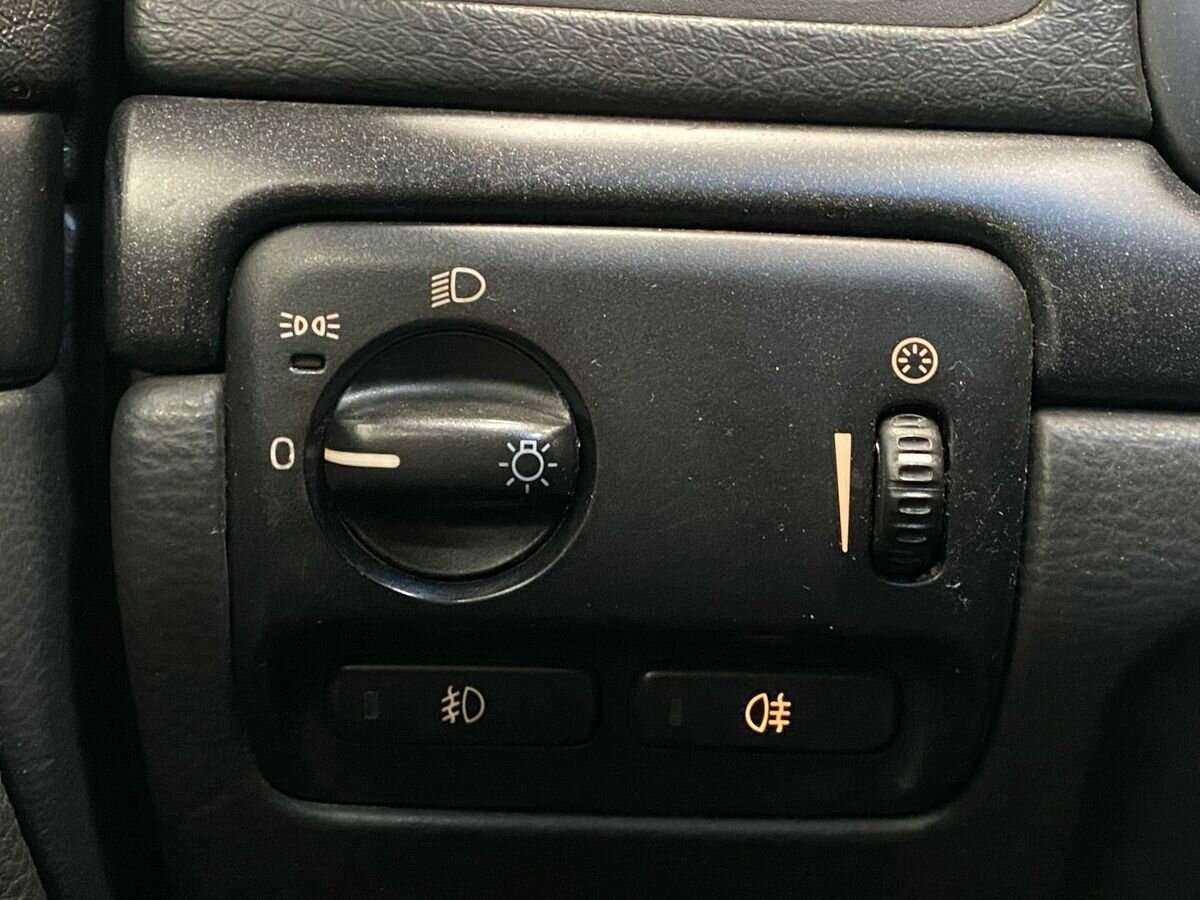 Volvo S80 2004