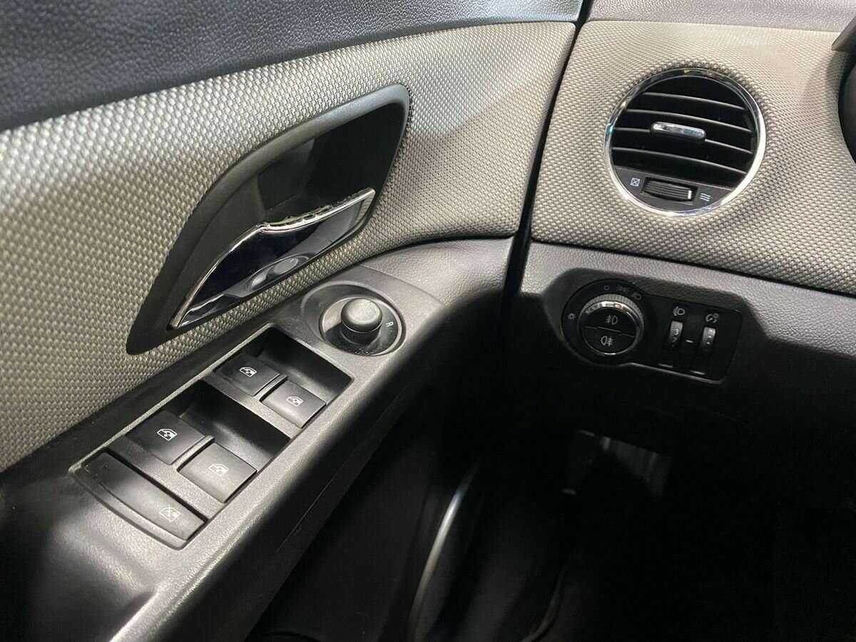 Chevrolet Cruze 2011