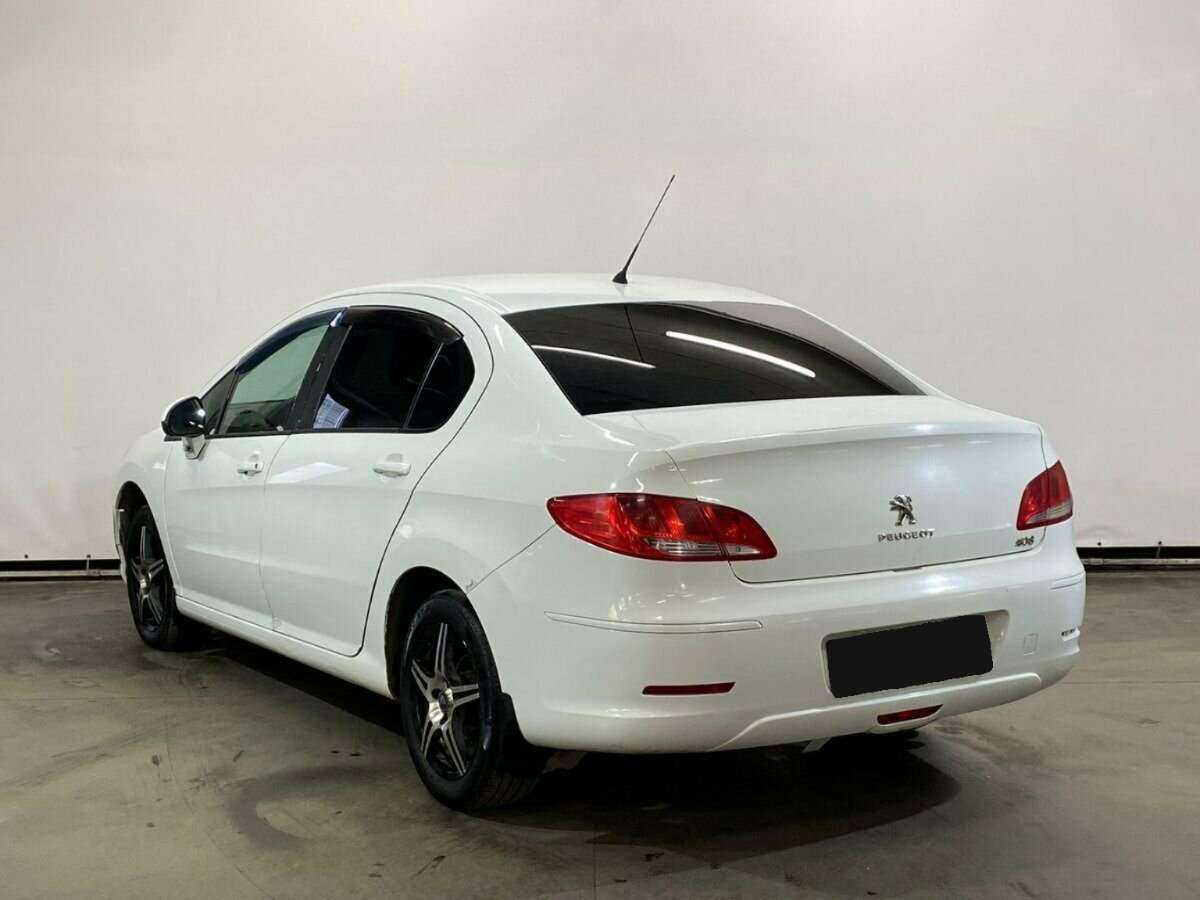 Peugeot 408