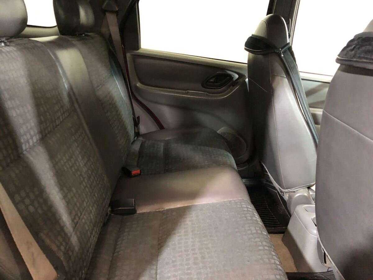 Ford Escape 2000