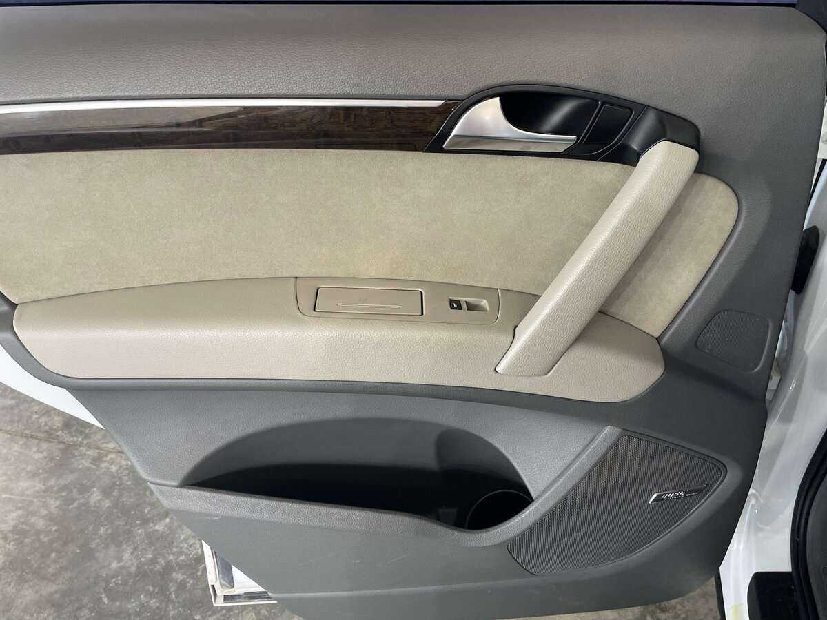 Audi Q7 2011