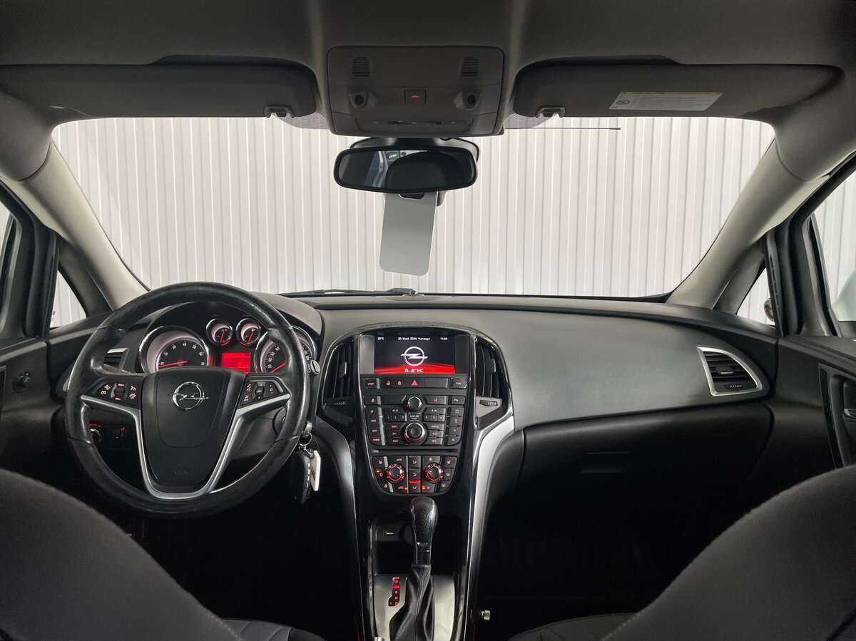 Opel Astra 2014