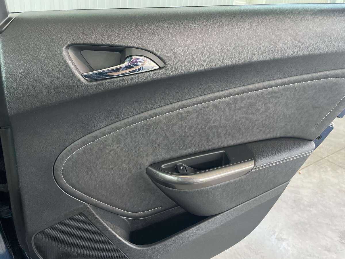 Opel Astra 2011