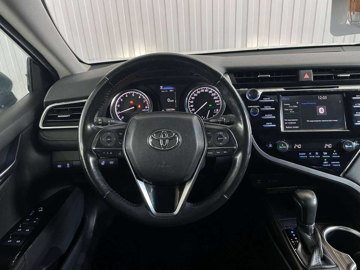 Toyota Camry 2018