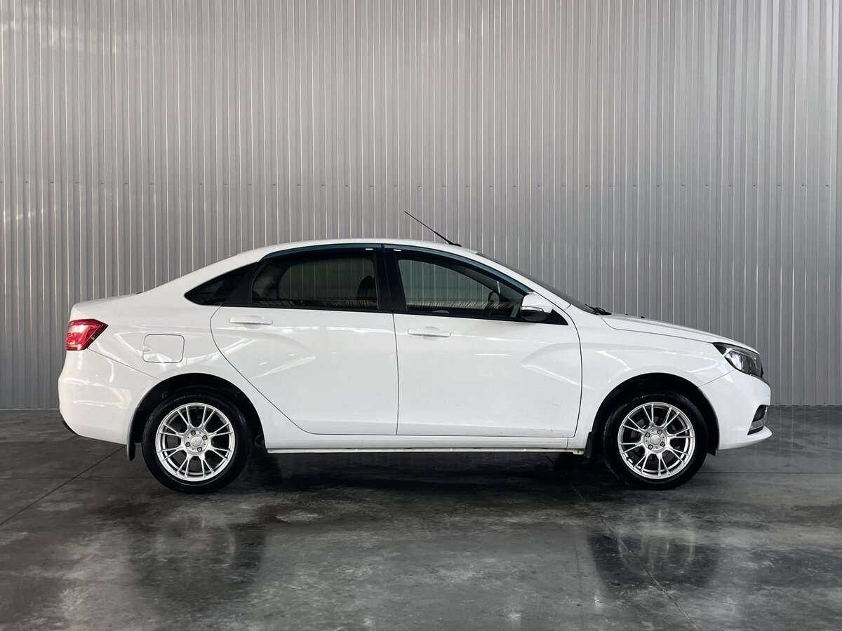 Lada (ВАЗ) Vesta 2017