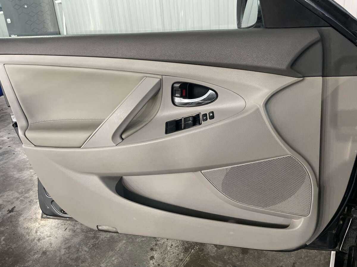 Toyota Camry 2007