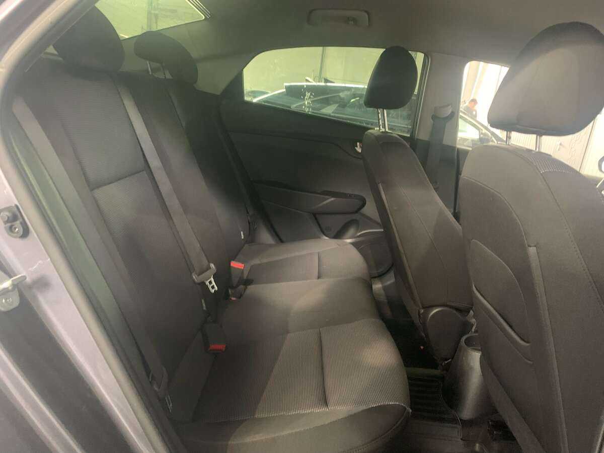 Hyundai Solaris 2021