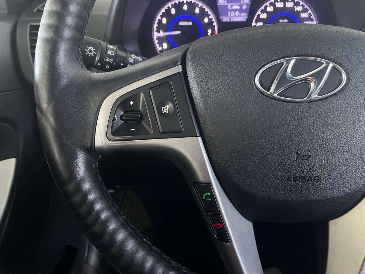 Hyundai Solaris 2016