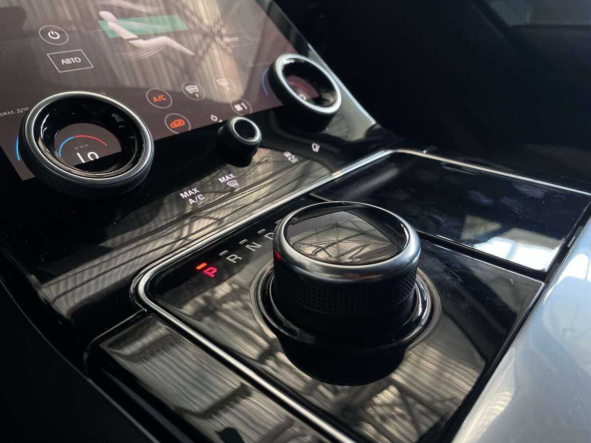Land Rover Range Rover Velar 2018