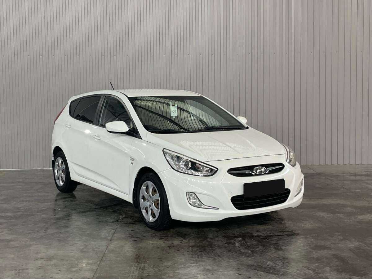 Hyundai Solaris 2014