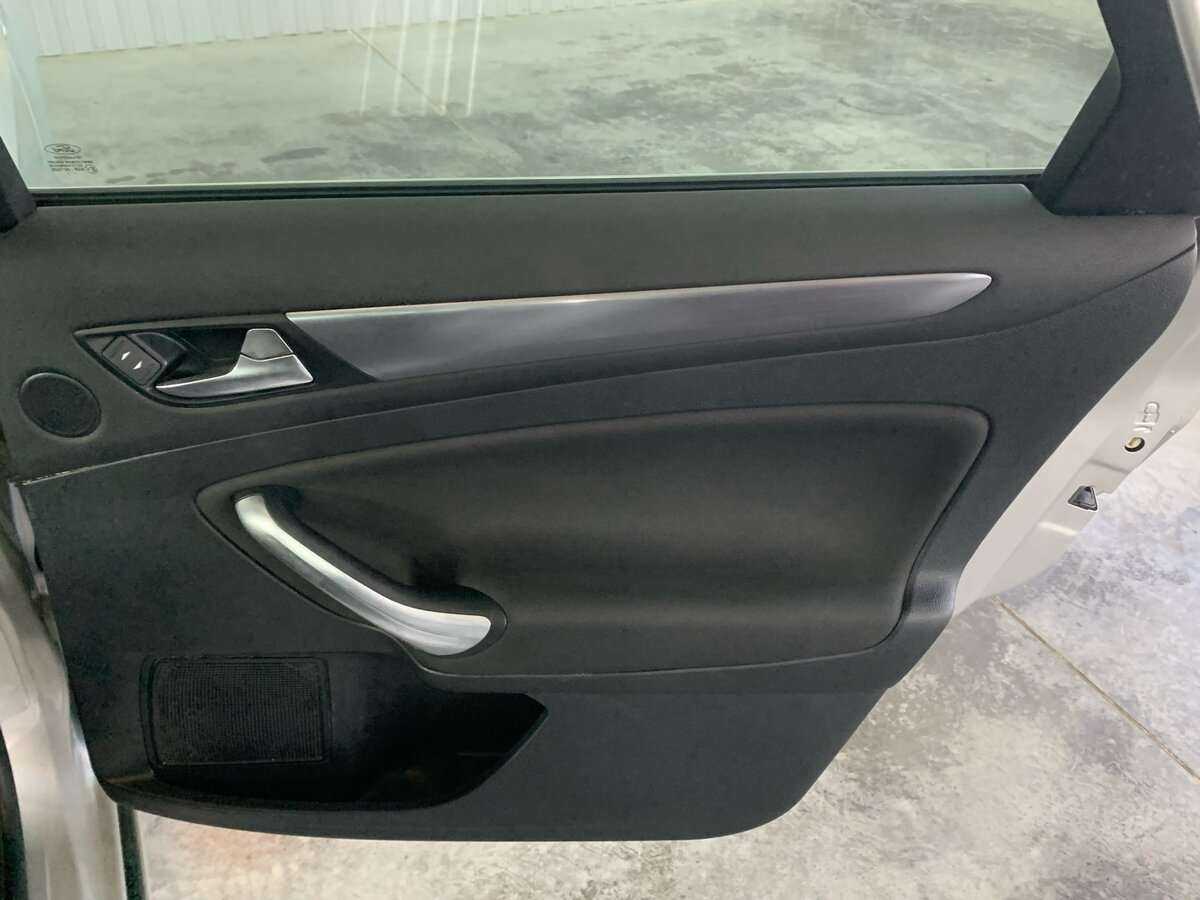 Ford Mondeo 2011