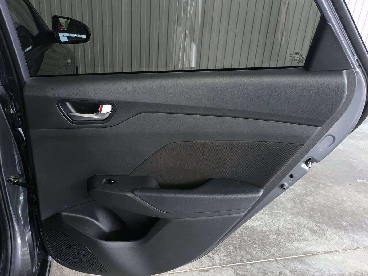 Hyundai Solaris 2022