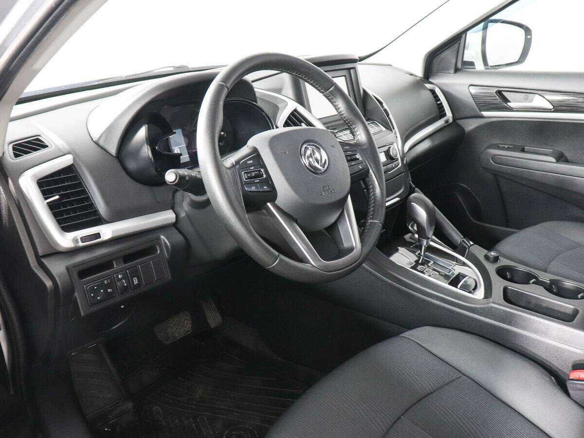 Dongfeng AX7 2017