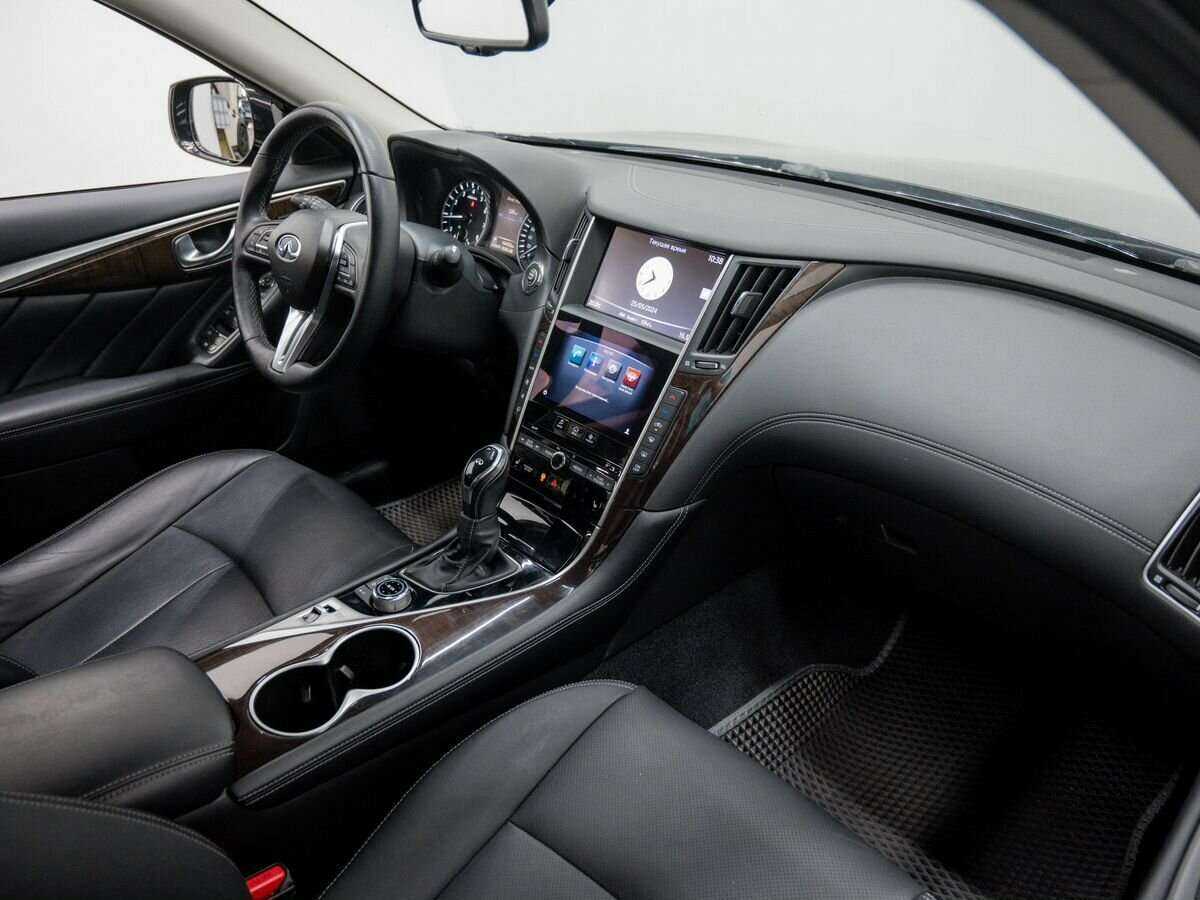 Infiniti Q50 2017