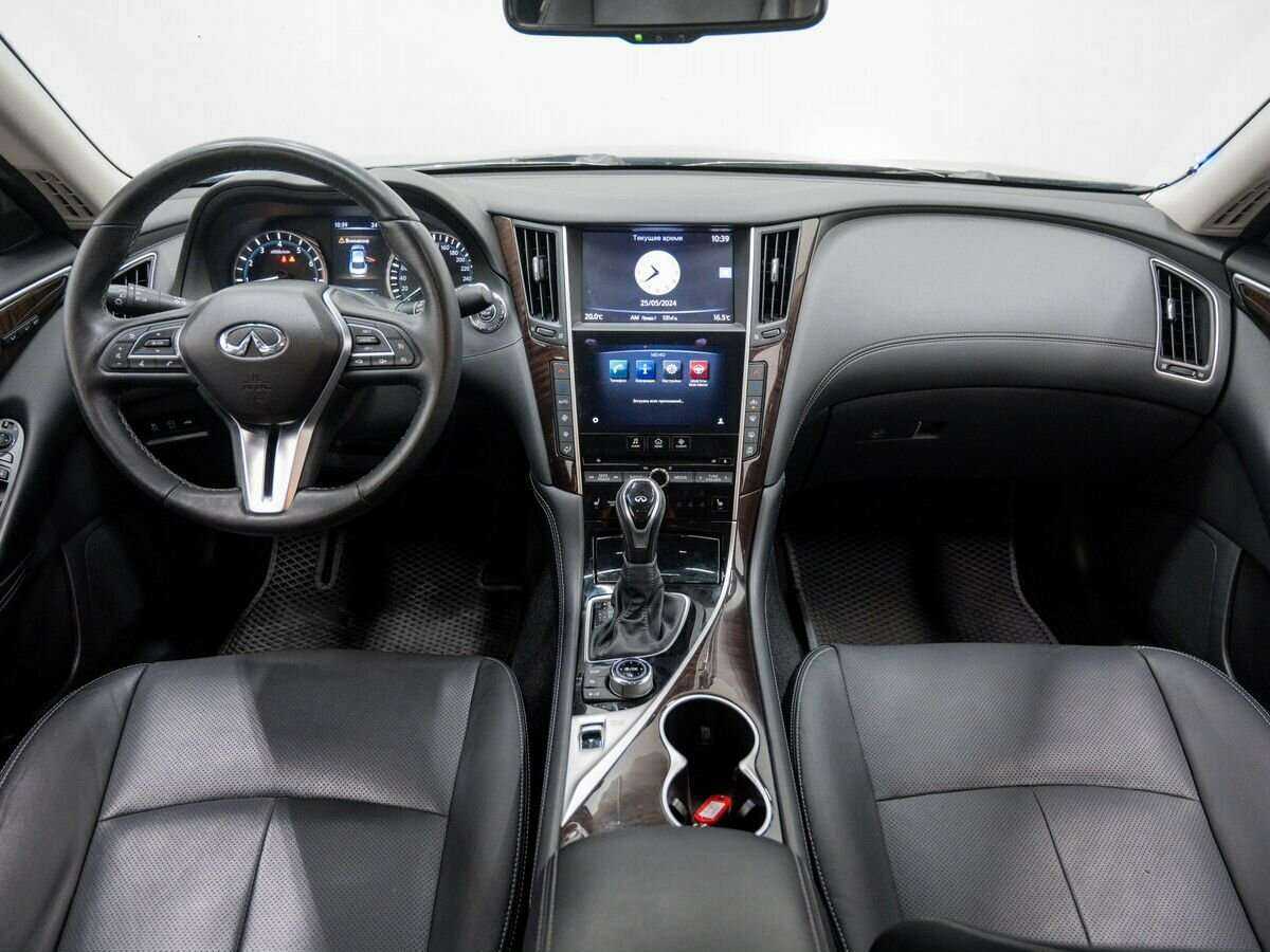 Infiniti Q50 2017