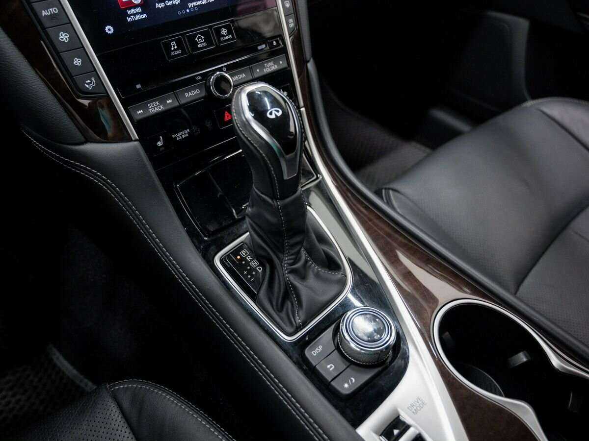 Infiniti Q50 2017