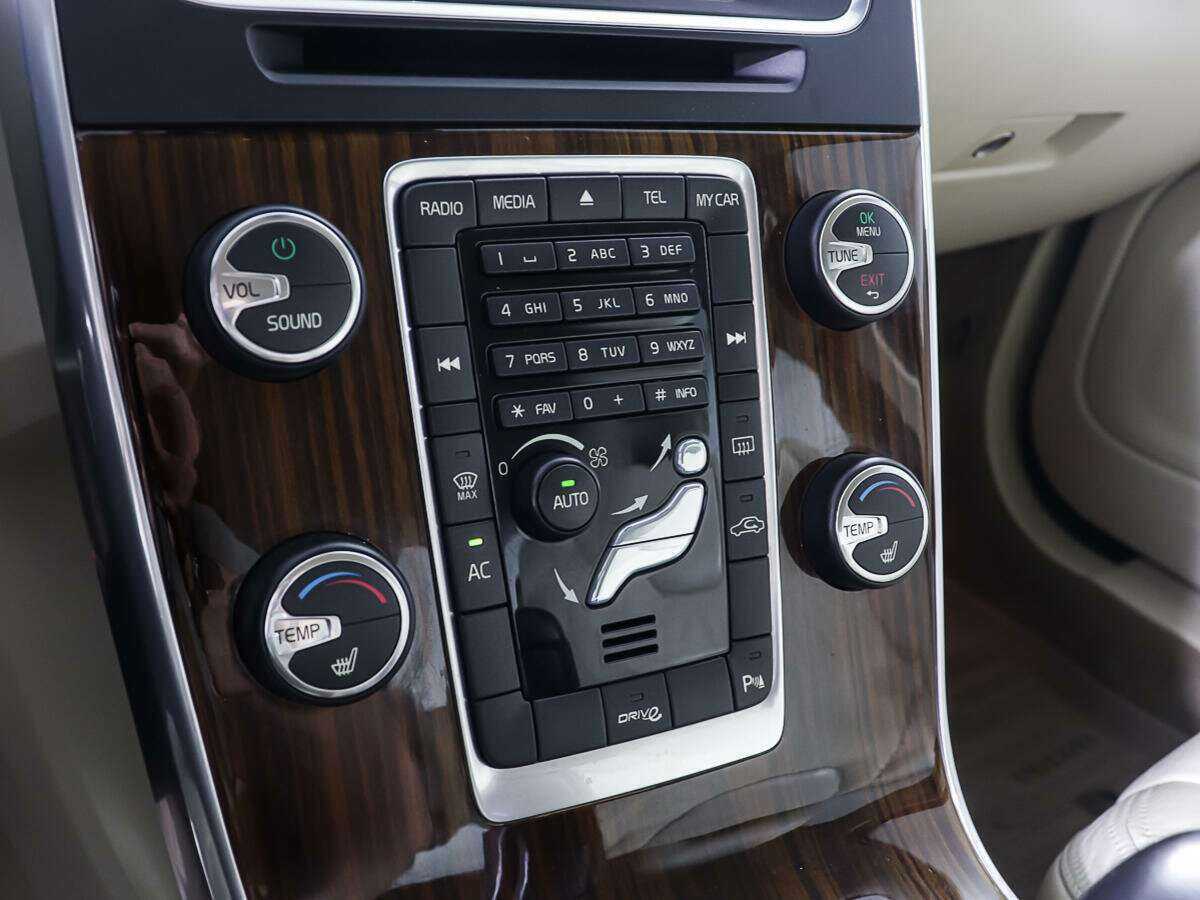Volvo S60 2011